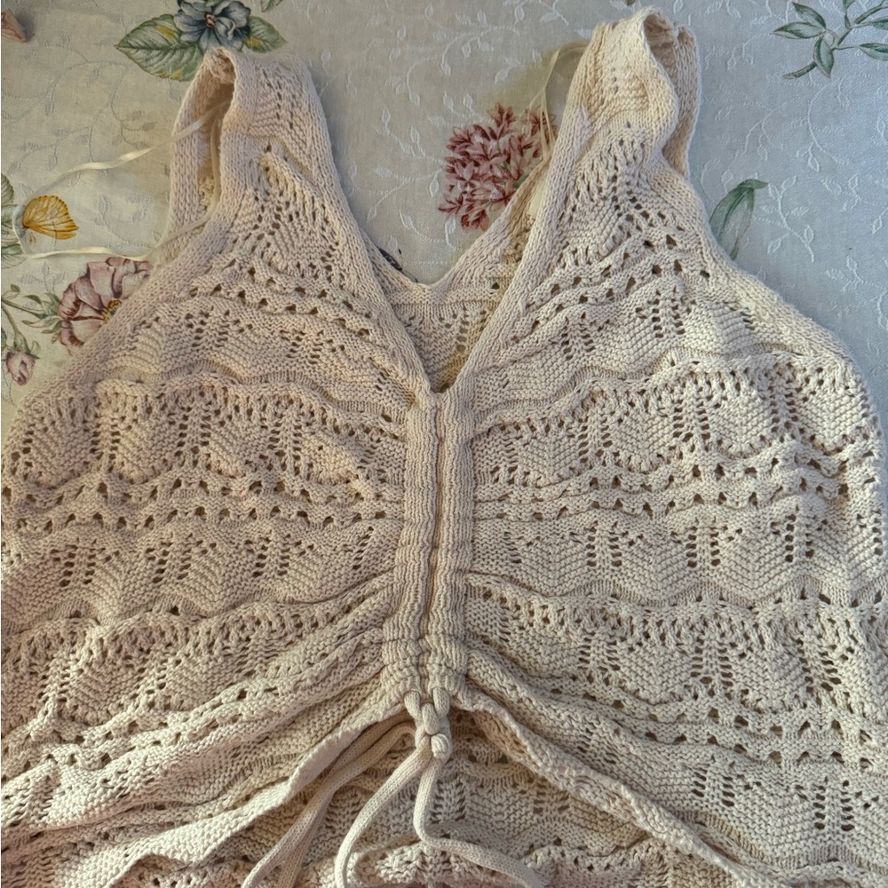 Jessica Simpson top